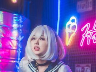 工作不只在键盘上：Hatori Sama的办公室写真图包偷得浮生半日闲！
